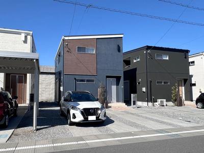 Modern Solar-Powered Home in Matsumoto's Murai District — Image 1, Matsumoto, Nagano