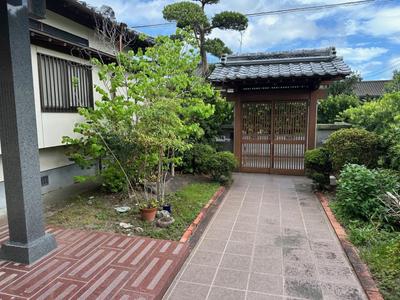 Spacious 8LDK House in Minamisatsuma, Close to Shopping District — Image 5, Minamisatsuma, Kagoshima