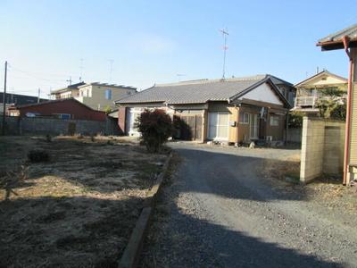 Spacious 4DK House for Sale in Takahagi, Sano - 673m² Land — Image 2, Sano, Tochigi