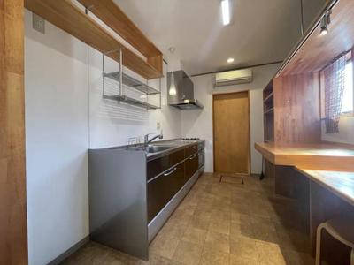 [Hatomark Site] 6LDK Used Detached House in Chiyononishi 3-chome, Hakusan City, Ishikawa Prefecture — Image 1, Hakusan, Ishikawa