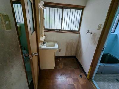 Traditional 3DK House in Shikokuchuo City, Close to Doi Station — Image 3, Shikokuchuo, Ehime