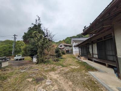 9LDK Traditional House with 4,707m² Land in Onomichi, Hiroshima — Image 1, Onomichi, Hiroshima