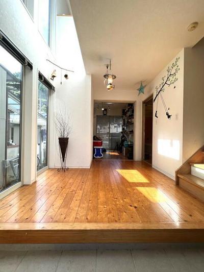 Modern 3-Story Home in Oiwa, Shizuoka - 4LDK with Double Parking — Image 3, Aoi, Shizuoka