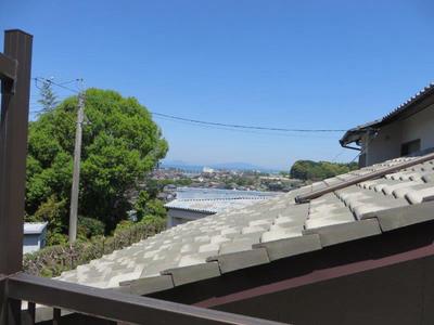 2-Story Traditional Home in Iwakuni - Hillside Location with Views — Image 4, Iwakuni, Yamaguchi