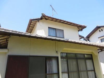 2-Story Traditional Home in Iwakuni - Hillside Location with Views — Image 1, Iwakuni, Yamaguchi