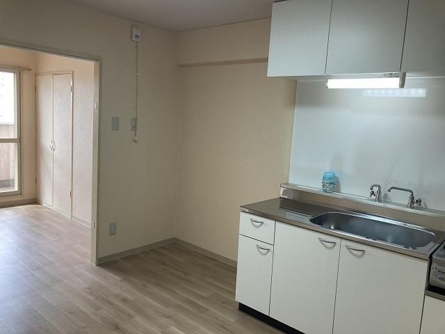 1DK Apartment for Rent near Kikusui Station, Sapporo - Thumbnail 2