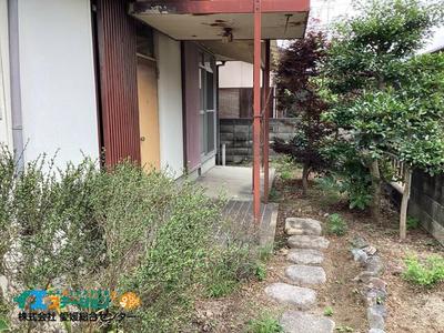 Spacious 5DK House in Saijo City, Ehime - 208m² Land — Image 4, Saijo, Ehime