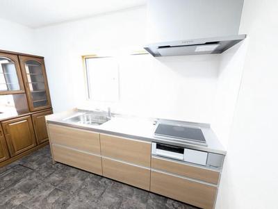 Renovated 6DK House in Katagami City, 184sqm Living Space — Image 3, Katakami, Akita