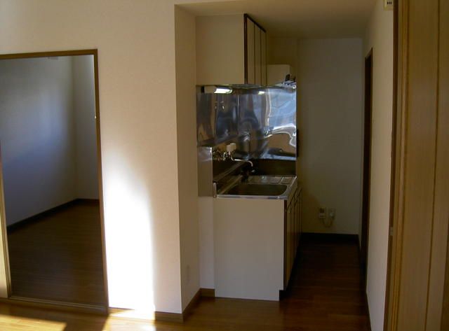 1LDK Apartment for Rent in Obihiro, Hokkaido | 41 sqm - Thumbnail 2