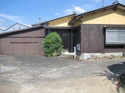 Spacious 6DK House in Tamana City with Large Garden — Image 2, Tamana, Kumamoto