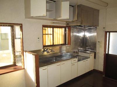 [Hatomark Site] 2LDK Used Detached House in Yokozuna, Kamogawa City, Chiba Prefecture — Image 2, Kamogawa, Chiba