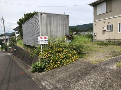 Spacious 2SLDK House with Large Garden in Satsumasendai — Image 2, Satsumasendai, Kagoshima