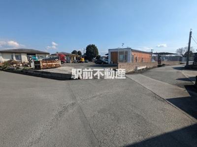 Modern Office Property with Large Land Plot in Hirokawa, Fukuoka — Image 3, Hirokawa, Fukuoka