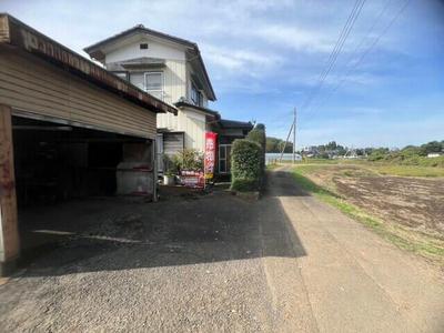 [Hatomark Site] 4DK Used Detached House in Teraueno, Chikusei City, Ibaraki Prefecture — Image 2, Chikusei, Ibaraki