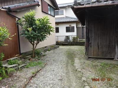 Historic 6DK House in Shimono-cho, Ise - 300m² Plot — Image 1, Ise, Mie