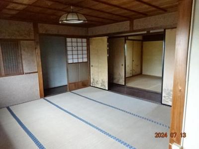 Historic 6DK House in Shimono-cho, Ise - 300m² Plot — Image 3, Ise, Mie