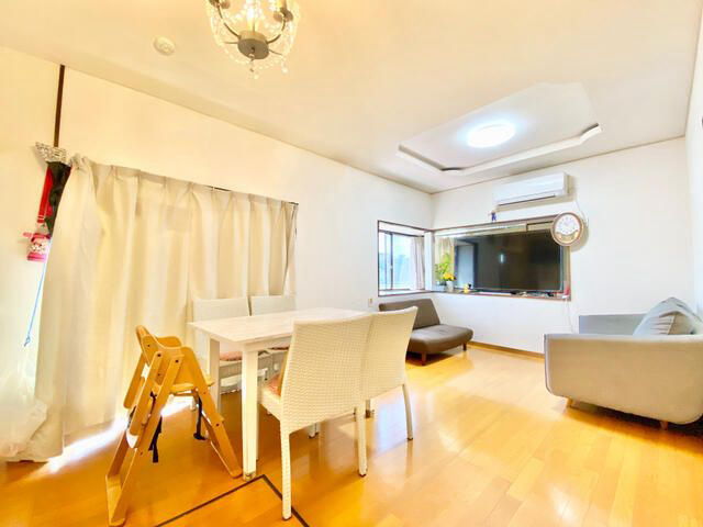 Renovated 4LDK House in Ōkawa, Fukuoka - Thumbnail 2