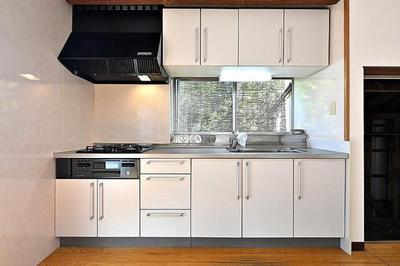 Spacious 7DK House in Kamo City - 329sqm Land — Image 1, Kamo, Niigata