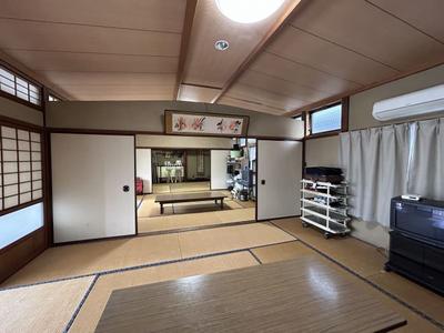 Spacious Former Ryokan in Mitoyo - 17 Room Property For Sale — Image 4, Mitoyo, Kagawa
