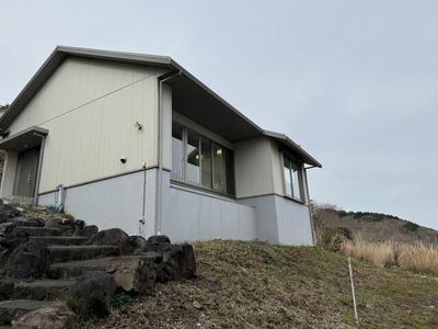 Spacious 2LDK House with Mountain Views in Kawazu, Shizuoka — Image 1, Kawazu, Shizuoka