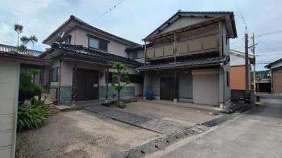 Spacious 7DK House in Kokufu-cho, Tottori - 228sqm Living Space — Image 1, Tottori, Tottori