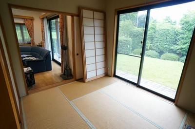 Spacious 5LDK House in Sakura City with Elevator and Dual Amenities — Image 4, Sakura, Tochigi