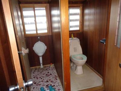 Spacious 6DK House in Hanazono, Aomori City - 124sqm Living Space — Image 3, Aomori, Aomori