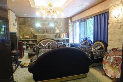 Spacious 12LDK House with Mountain Views in Yamatotakada, Nara — Image 4, Yamatotakada, Nara