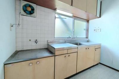 Spacious 2LDK House in Kannami Town, Shizuoka Prefecture — Image 2, Kannami, Shizuoka