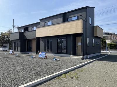 New 4LDK House in Yaizu City - 105sqm with Large Garden — Image 1, Yaizu, Shizuoka