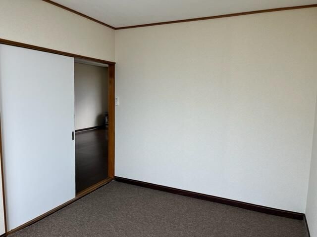 2LDK Apartment for Rent in Takikawa, Hokkaido - Pet Friendly - Thumbnail 3