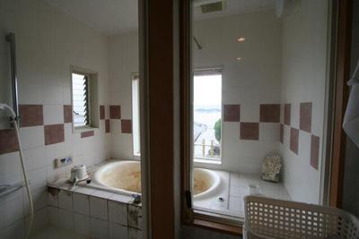 Historic 3LDK House in Shirahama with Onsen Access — Image 4, Shirahama, Wakayama