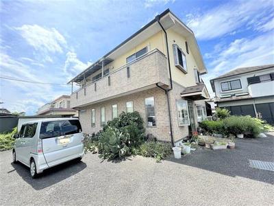 Mixed-Use Property for Sale in Moroyama - Shop and 2LDK Home — Image 1, Moroyama, Saitama