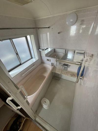 Mixed-Use Property for Sale in Moroyama - Shop and 2LDK Home — Image 3, Moroyama, Saitama