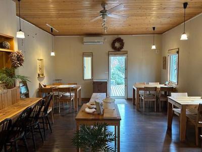 Spacious 5LDK house with 3,693㎡ land in Taketa City — Image 1, Takeda, Oita