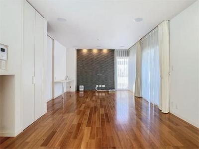 [Hatomark Site] 4LDK Used Detached House in Shinjohara Higashi, Kosai City, Shizuoka Prefecture — Image 4, Kosai, Shizuoka