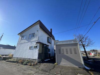 [Hatomark Site] 5LDK Used Detached House in Minami-Nijo Higashi 3-chome, Ashibetsu City, Hokkaido — Image 1, Ashibetsu, Hokkaido