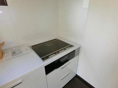 Modern 2LDK House for Sale in Suwa City - Built 2018 — Image 2, Suwa, Nagano