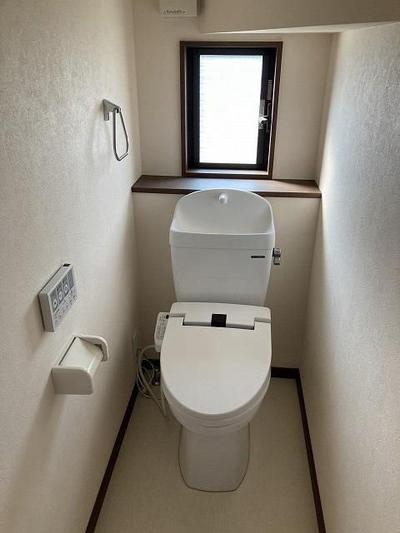 Modern 3LDK House in Tobe Town, Ehime - 183m² Plot — Image 4, Tobe, Ehime