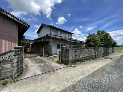 Large 8DK House with 1,422m² Land in Yukuhashi, Fukuoka — Image 1, Yukuhashi, Fukuoka