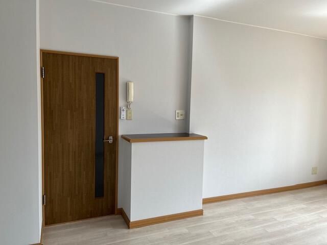 2LDK Apartment for Rent in Kita-ku, Sapporo | Recently Renovated - Thumbnail 4