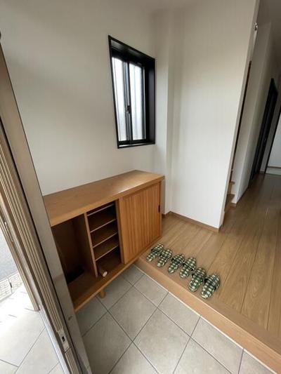 Modern Coastal Home Near Ise Bay in Suzuka City — Image 4, Suzuka, Mie