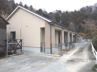 Spacious 2LDK House in Suo-Oshima with Garden — Image 1, Suooshima, Yamaguchi