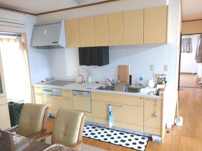 Spacious 2LDK House in Suo-Oshima with Garden — Image 3, Suooshima, Yamaguchi