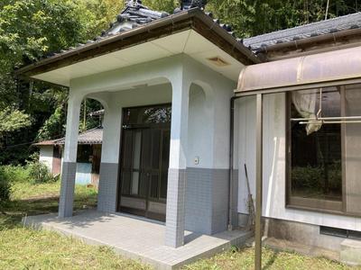 Spacious 5DK House with Mountain Views in Satsumasendai — Image 3, Satsumasendai, Kagoshima
