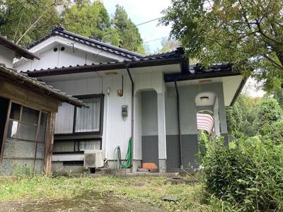 Spacious 5DK House with Mountain Views in Satsumasendai — Image 1, Satsumasendai, Kagoshima