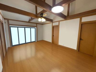 [Hatomark Site] 5SLDK Used Detached House in Minamikatae 4-chome, Jonan-ku, Fukuoka City, Fukuoka Prefecture — Image 3, Jonan, Fukuoka