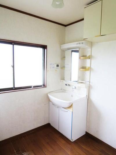 [Hatomark Site] 3LDK Used Detached House in Oaza Tsukumi, Tsukumi City, Oita Prefecture — Image 3, Tsukumi, Oita