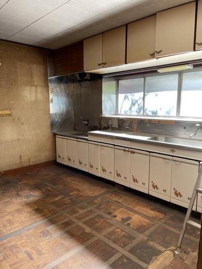 [Hatomark Site] Toyama Prefecture, Tonami City, Hirokamicho, Tonami City (Tonami Station) 2-story 10DK Used Detached House — Image 4, Tonami, Toyama