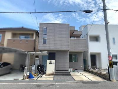 Modern 3LDK House with Dual Power System in Kishiwada — Image 2, Kishiwada, Osaka